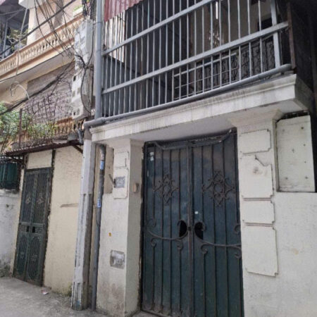 Siêu hót -nhà phố Nguyễn sơn 50m2 +3 tầng +3pn ,Gía chỉ hơn 10 tỷ