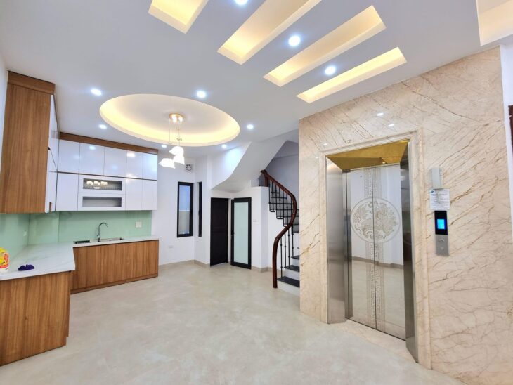 LÔ GÓC PHỐ PHẠM NGỌC THẠCH – DT 50M, 6TẦNG, MT: 12M, GIÁ 12,5 TỶ