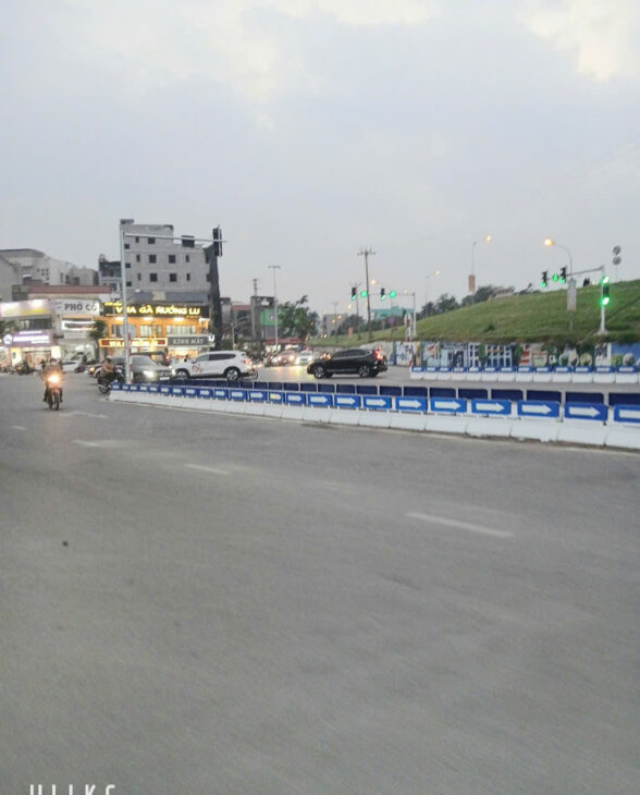 HIẾM – CHƯA ĐẾN 6 TỶ – CÓ NGAY NHÀ ĐẸP 5 TẦNG – NGỌC THUỴ – LONG BIÊN – GẦN PHỐ – NGÕ NÔNG, RỘNG –