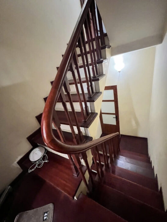 BÁN NHÀ MẶT PHỐ KINH DOANH SẦM UẤT Ô TÔ DỪNG ĐỖ VỈA HÈ RỘNG,KHU VỰC PHỐ CỔ ÍT NGƯỜI BÁN.