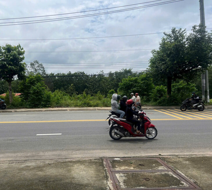 Bán đất mặt tiền đường Cách Mạng Tháng 8, Kp4B thị trấn Dầu Tiếng – Bình Dương.