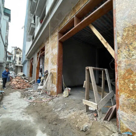 NHÀ RIÊNG MƠI- Ở LUÔN PHỐ ĐÀM QUANG TRUNG-LONG BIÊN 30M2,4 TẦNG, MT 4M, 5.55 TỶ.