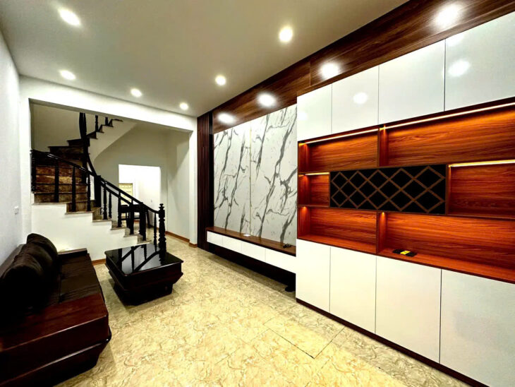 BÁN NHÀ RIÊNG PHỐ NGỌC THỤY- LONG BIÊN, 38M2, 5 TẦNG, MẶT TIỀN 3.5M,6.65 TỶ.