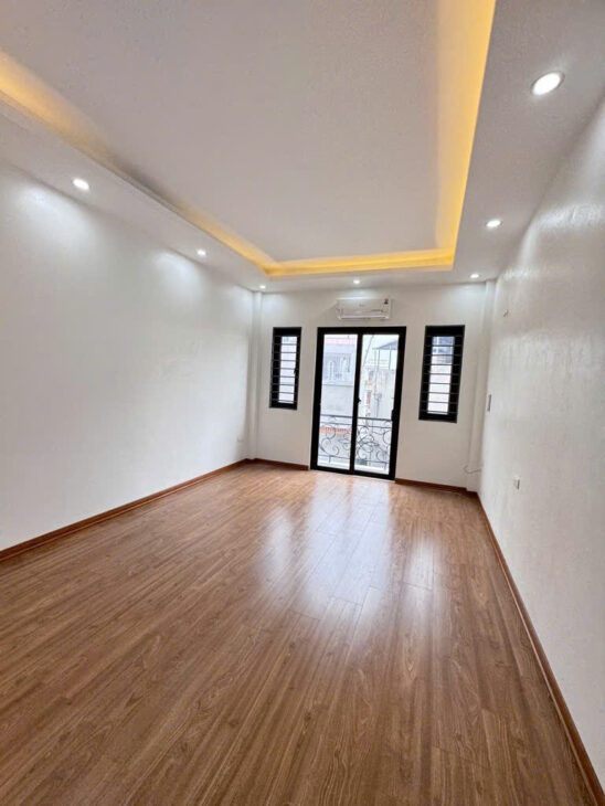BÁN NHÀ QUANG TRUNG – NHÀ ĐẸP Ở NGAY – BA BƯỚC RA PHỐ – ÔTÔ ĐỖ CỬA, VÀO NHÀ – SÁT VÀNH ĐAI 4 – CHỈ