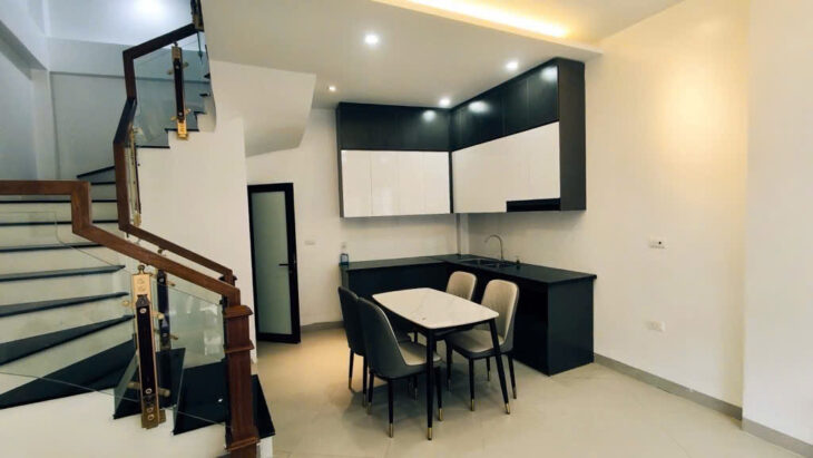 BÁN NHÀ PHÚ LÃM – NHÀ ĐẸP Ở NGAY – ÔTÔ TẢI ĐỖ CỬA – NGÕ THÔNG, GẦN PHỐ – CÓ Ô CHỜ THANG MÁY