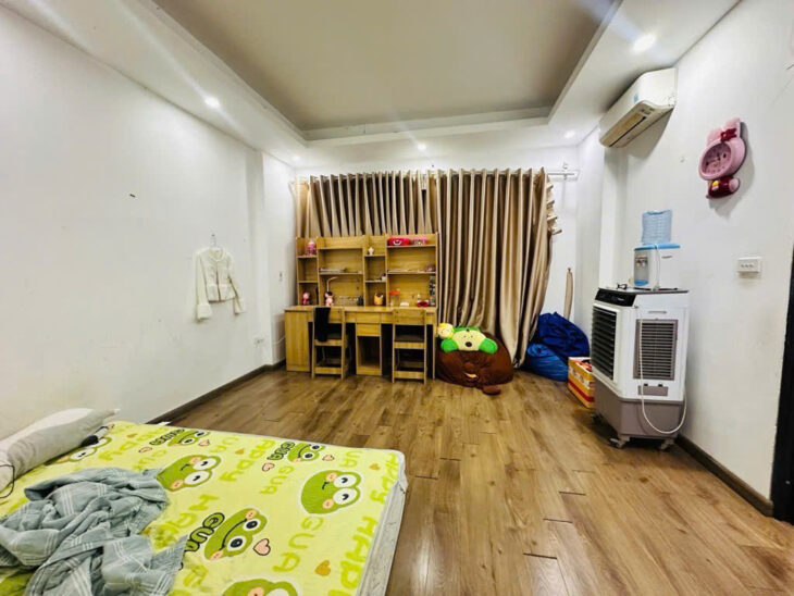 Lạc Long Quân Nhà Đẹp Ở LUÔN -NGÕ NÔNG- GẦN PHỐ 30m2 x5T 7.5 tỷ