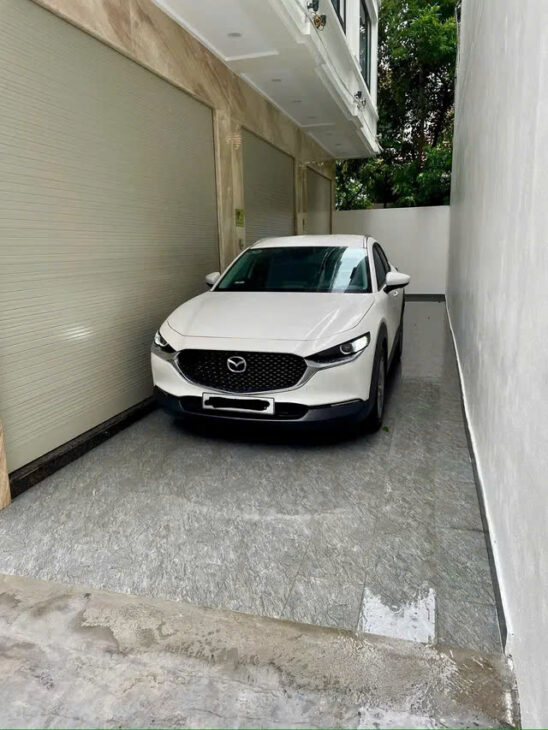 NHÀ MỚI- Ô TÔ NGỦ TRONG NHÀ PHỐ NGUYỄN VĂN CỪ- LONG BIÊN 45M2X 6 TẦNG, MT4M,10.8 TỶ.