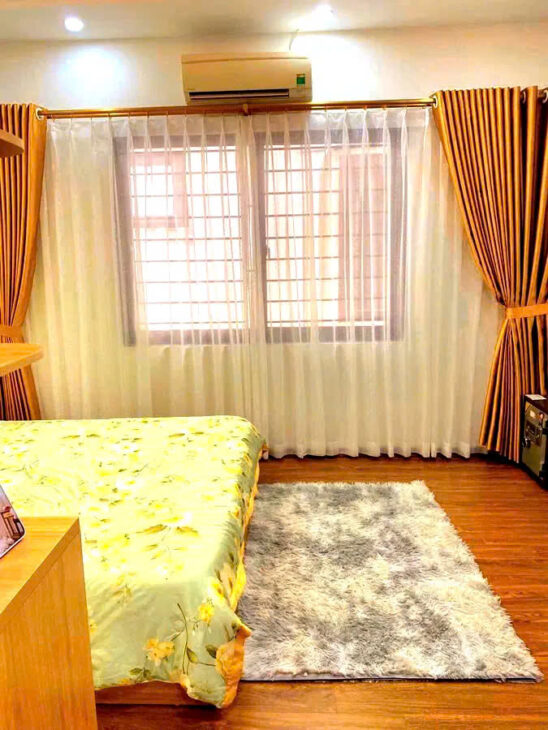 Bán nhà riêng phố Ngọc Thụy- Long Biên, 33m2 X 5 Tầng, mt 4.7m, 6.3 tỷ.