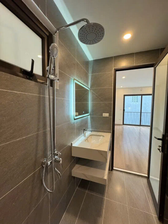 Bán nhà riêng phố Ngọc Thụy- Long Biên ,36m2, 5 Tầng, mt 3.6m, 6 Tỷ.