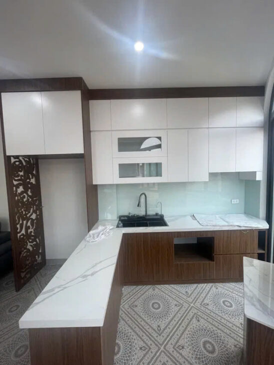 NHÀ ĐẸP – KINH DOANH PHỐ NGỌC THỤY- LONG BIÊN, 43M2,6 TẦNG, MT 9M, 8.7 TỶ.