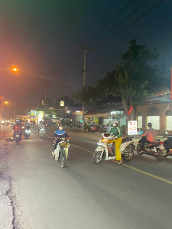 Bán nhà mặt tiền 36x28m giá 42 tỷ Đường Hà Huy Giáp, Quận 12