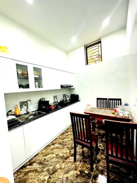 Bán nhà 4 tầng, 40m², 4PN, 4WC, Đội Cấn, Ba Đình – 10.5 tỷ