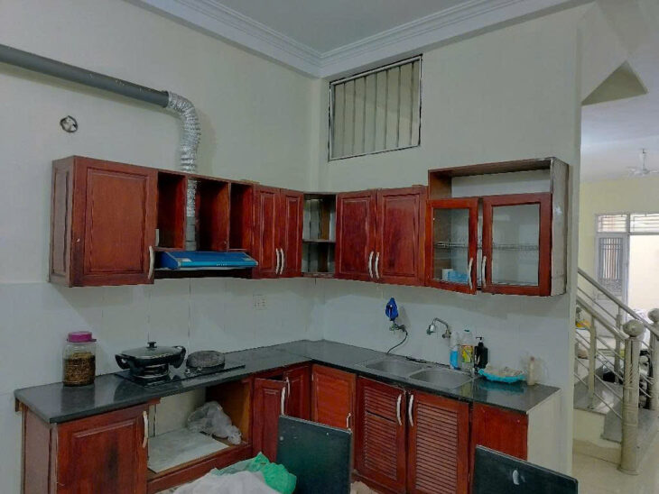 Bán nhà 3 tầng Đức thượng, moning đỗ cửa, ngay cạnh đường 32, dt 42m giá chào 4.9 tỷ
