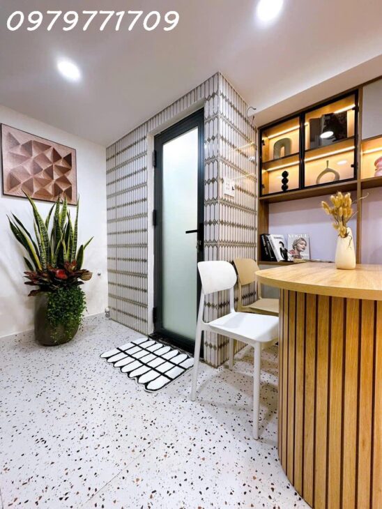 NHÀ ĐẸP THÍCH QUẢNG ĐỨC, P5 PHÚ NHUẬN, 3PN FULL NỘI THẤT, VÀO Ở NGAY.