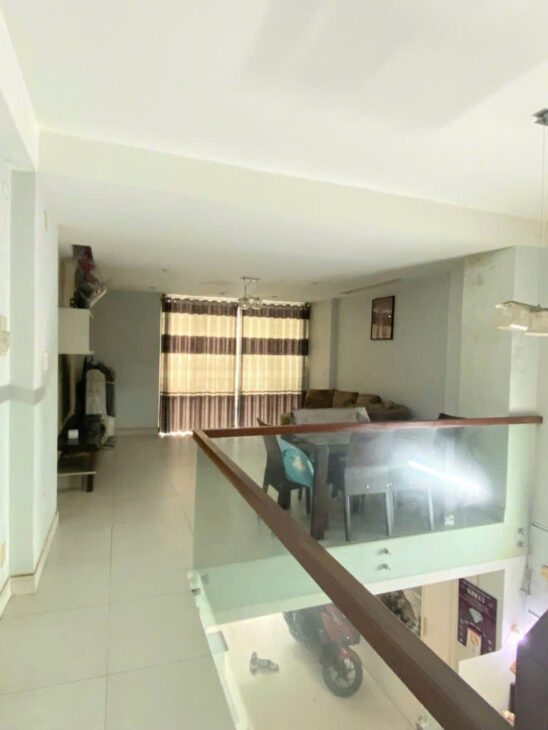 Mặt tiền kinh doanh đường số Khánh Hội giao Tân Vĩnh HƠN 200 Triệu m Q4 NGANG 4.5 DÀI 11 ĐÚC 5