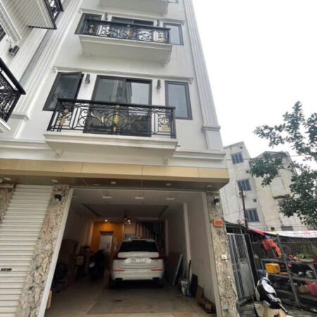 Bán nhà văn phòng 6 tầng, 62m², Lĩnh Nam, Mai Động, thang máy, oto 7 chỗ vào nhà Bán nhà văn phòng 6 tầng, 62m², Lĩnh Nam, Mai Động, thang máy, oto 7 chỗ vào nhà