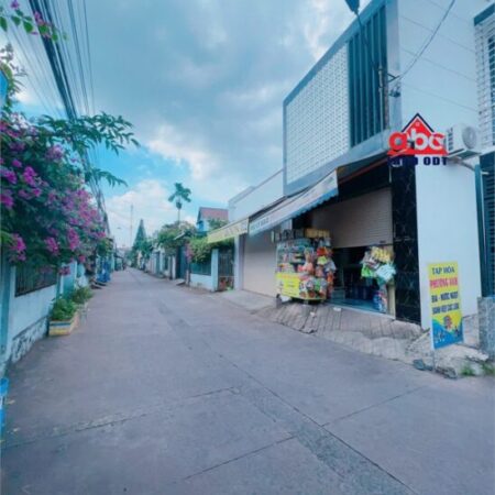 NP1076 nhà đẹp vị trí giao thông thuận lợi. pháp lý sổ riêng. sang tên bàn giao liền