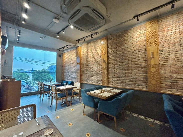 Bán nhà mặt phố kinh doanh tại Xuân Diệu – Tây Hồ vị trí đẹp vieww trực diện Hồ Tây.