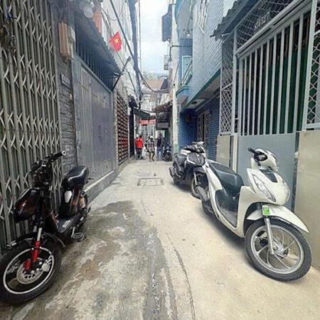 SÁT MẶT TIỀN XE HƠI Q4 DIỆN TÍCH SỬ DỤNG 53 M2 HƠN 2 TỶ Q4 SỔ HỒNG RIÊNG