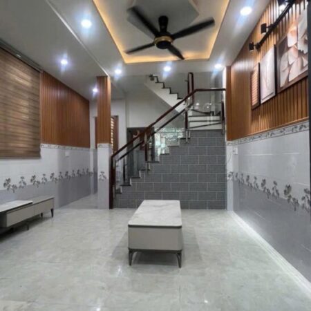 Nhà 2 tầng Mặt tiền đường THỚI AN 11, phường THỚI AN, Q12, dt 63m2 (4,2mx15m) Giá 3,95tỷ Nhà 2 tầng Mặt tiền đường THỚI AN 11, phường THỚI AN, Q12, dt 63m2 (4,2mx15m) Giá 3,95tỷ