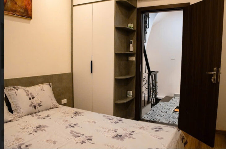 NGÕ CHỢ KHÂM THIÊN – ĐỐNG ĐA – DT30M2 X5T – MT 4M – 6 TỶ – NỘI THẤT ĐẸP MÊ LY – CHỦ XÂY CỰC KỲ