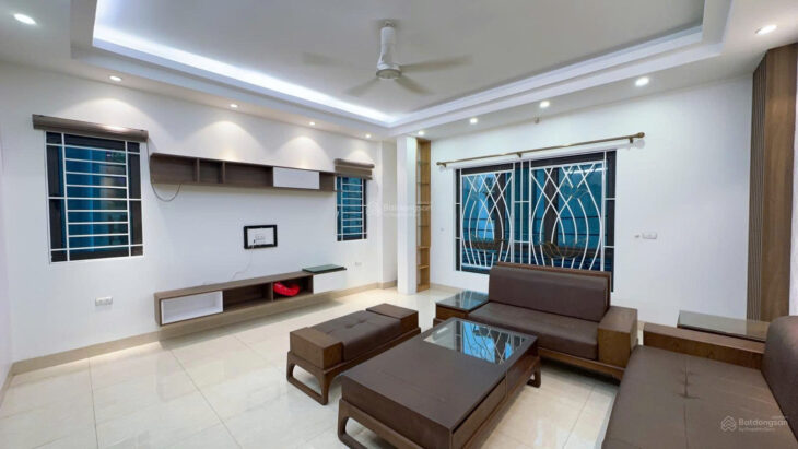 BÁN NHÀ – BỒ ĐỀ 47M2 -DÂN XÂY -NGÕ OTO LÔ GÓC – HIẾM ĐẸP