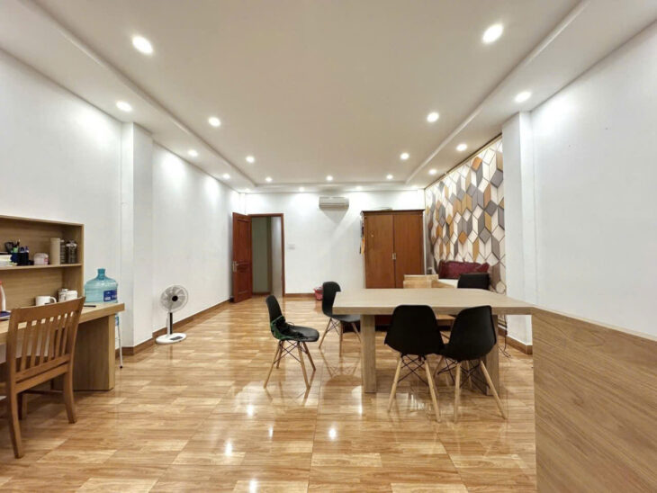 BÁN ĐÁT TẶNG NHÀ GẦN BÀU CÁT TÂN BÌNH, 130M2, 4 TẦNG MỚI ĐẸP.