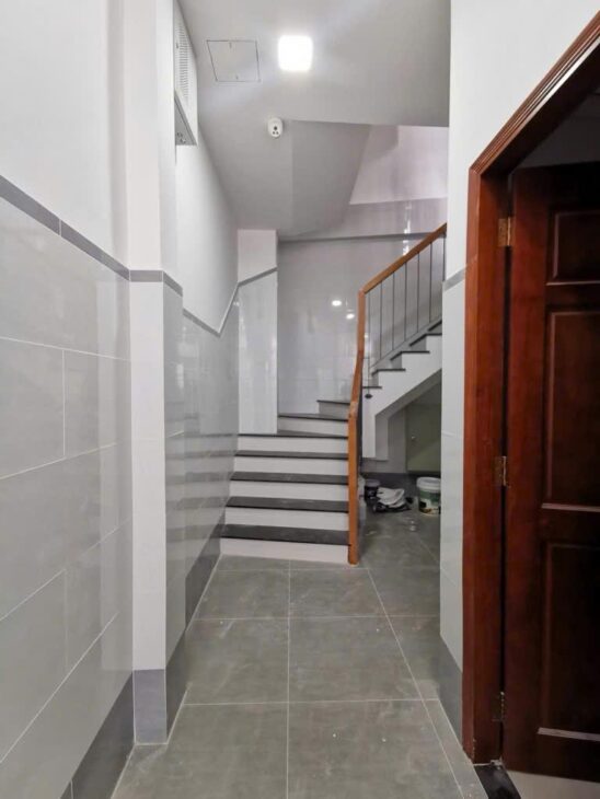 CẦN BÁN GẤP NHÀ 75M2, CHỈ 5,8 TỶ! LÊ TRỌNG TẤN, TÂN PHÚ