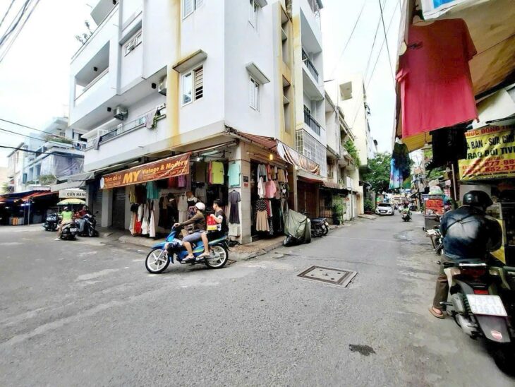 BÁN NHÀ 2 MẶT TIỀN CHỢ HOÀNG HOA THÁM – TÂN BÌNH – 44M2 – 3 TẦNG – GIÁ 9.980 TỶ CÒN TL