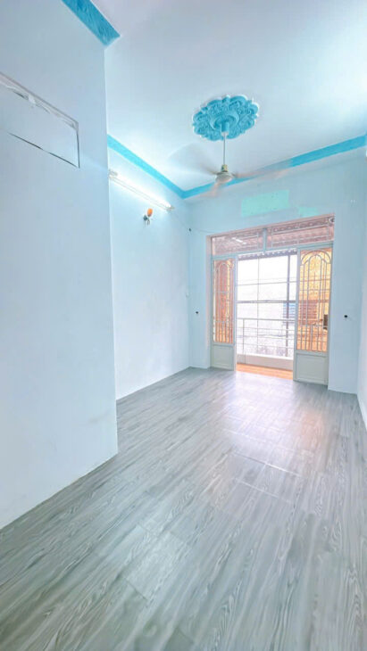 NHÀ SÁT MẶT TIỀN Q4 DIỆN TÍCH SD 44M2 CÓ 2, TỶ HƠN