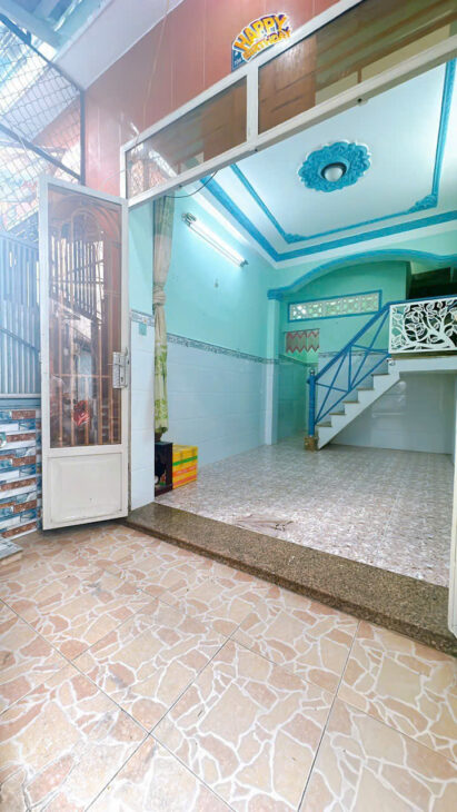 NHÀ SÁT MẶT TIỀN Q4 DIỆN TÍCH SD 44M2 CÓ 2, TỶ HƠN