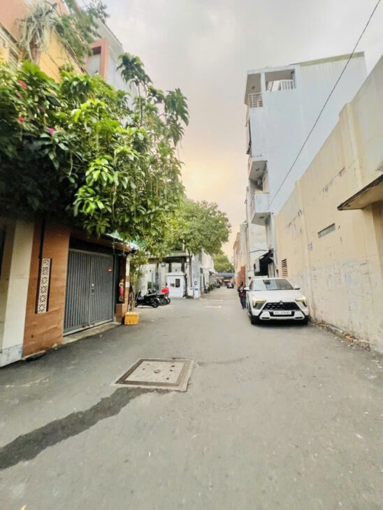 VIP QUẬN 3 – 3 TẦNG HẺM 6M -NGAY CỔNG TRƯỜNG GIAO THÔNG VẬN TẢI – KINH DOANH ĐỈNH – GIẢM 2 TỶ.