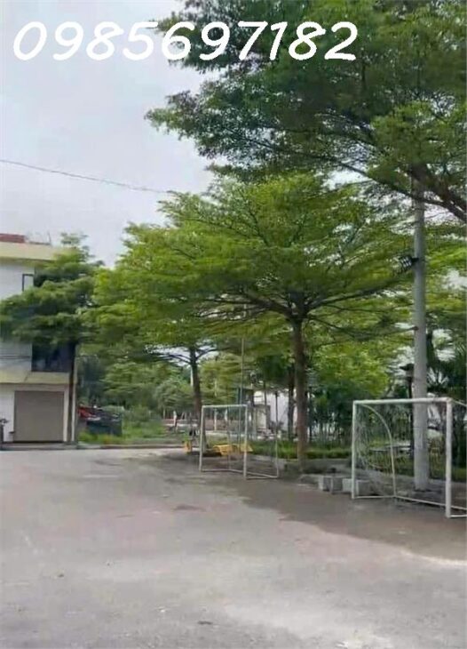 Đại Yên, Chương Mỹ, Hà Nội, ô tô dừng đỗ, 67.2m2, nhỉnh 2 tỷ. Cách thị trấn Chúc Sơn chỉ 2km