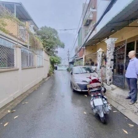 BÁN NHÀ ĐƯỜNG 4M, GẦN 182, THỦ ĐỨC , GIÁ TỐT, 70M2