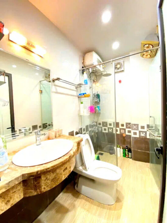 NHÀ ĐẸP DÂN XÂY KIÊN CỐ PHỐ NGÔ GIA TỰ- LOGN BIÊN,50M2,4 TẦNG, MT 4M, 6.9 TỶ.