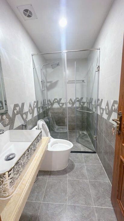 Bán nhà phố Lê Đức Thọ phân lô ô tô tránh vỉa hè, 7 tầng thang máy Kinh doanh – 30m ra mặt phố