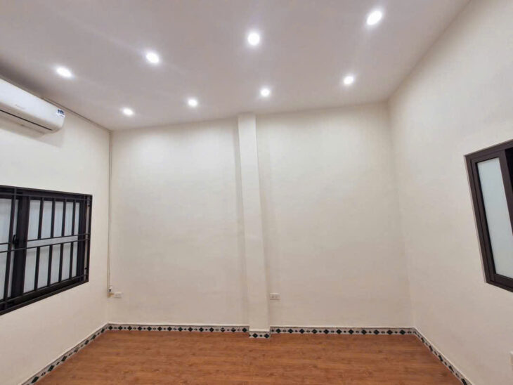 Nhỉnh 3 tỷ – Nhà TÔN ĐỨC THẮNG – HK ĐỐNG ĐA – Phân Khúc Hiếm – Nhà mới ở luôn – Khu đông dân – Dt