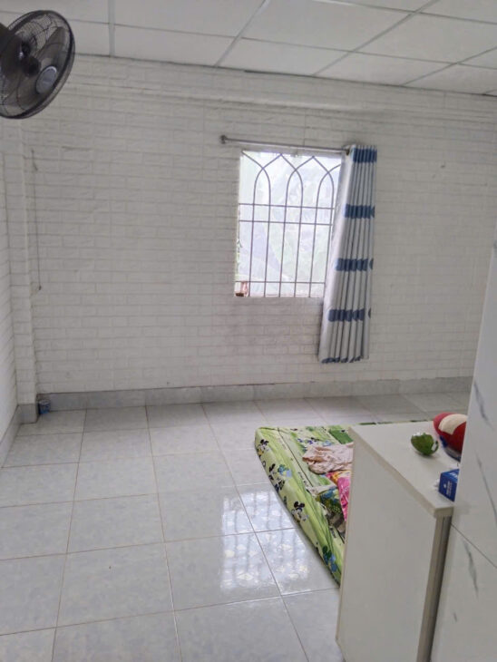 Bán nhà đối diện trường Cao Đẳng Điện Lực,Hà Huy Giáp,Quận 12 chỉ 4 tỷ