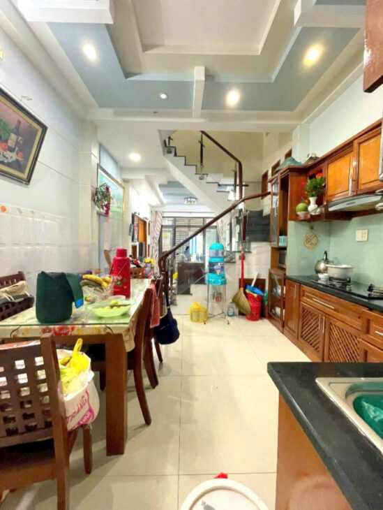 SÁT MẶT TIỀN ĐƯỜNG SỐ 30M VĨNH HỘI NGANG 4 X 13 M ĐÚC XÂY MỚI 3 TẤM CÓ 6 TỶ