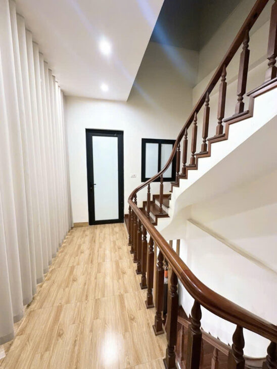 Bán nhà Giảng Võ Giang Văn Minh – nhà đẹp ở ngay – gần ô tô – 58m nhỉnh 13 tỷ