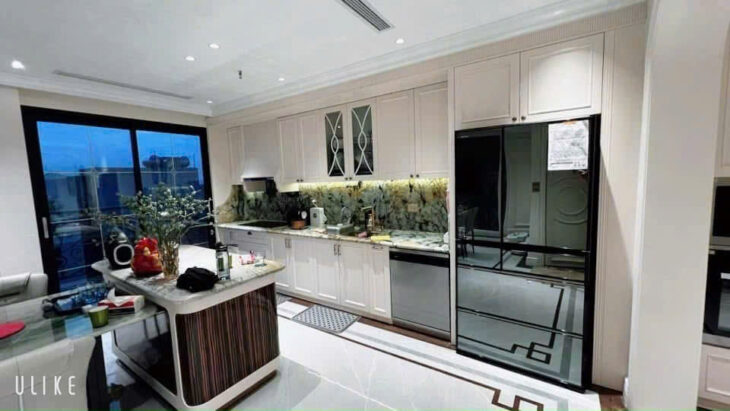 Lạc Long Quân – 87m * 7 tầng thang máy – ô tô vào nhà – chỉ 19 tỷ