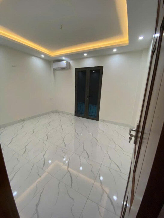 BÁN NHÀ PHỐ XỐM – NHÀ ĐẸP DÂN XÂY – GẦN Ô TÔ – CHỈ 4.95 TỶ