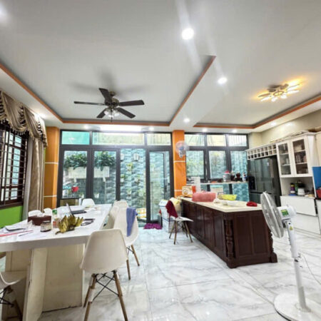 BIỆT THỰ KHU VIP NAM LONG, QUẬN 7. 170m2 – 5 TẦNG – NGANG 8M – CHỈ 22.3 TỶ