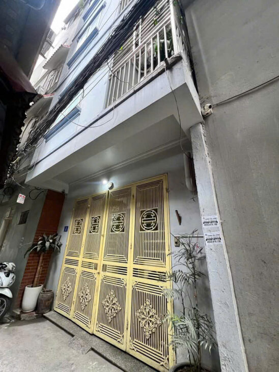 # Phan kế Bính 30mv mặt ngõ 5 tầng NHÀ DÂN XÂY CHẮC CHẮN – CÁCH MẶT PHỐ 5M – NGÕ THÔNG – KINH