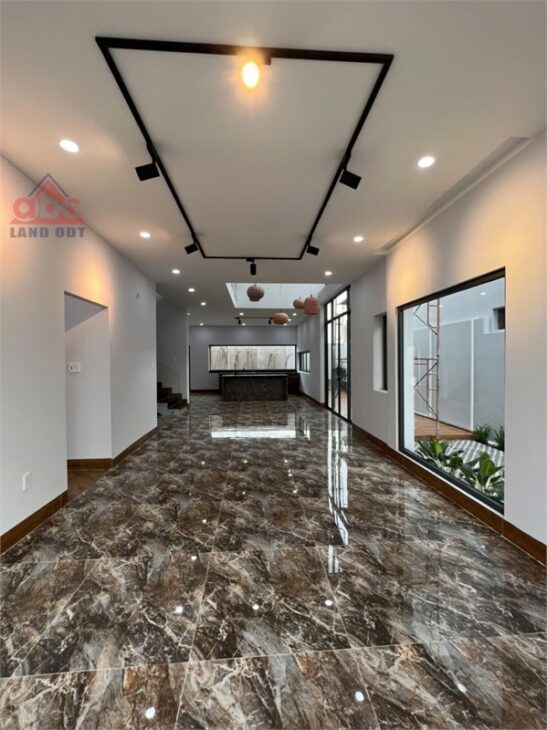 NP1094 biệt thự thiết kế 1 lầu hiện đại gồm 3pn lớn. hàng xóm thân thiện. xóm đạo an ninh