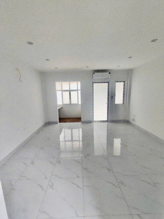 Bán gấp nhà Dòng Tiền 9PN, 9WC, 61m2 tại Thái Hà, Trung Liệt, Đống Đa, Hà Nội, 13 tỷ