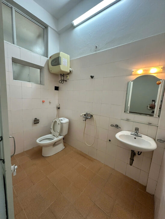 MẶT PHỐ TRUNG KÍNH – CẦU GIẤY – 59M2 x 3T – MT 4.6M -26.5 TỶ-KD ĐỈNH-TRƯỚC CỬA Ô TÔ TRÁNH