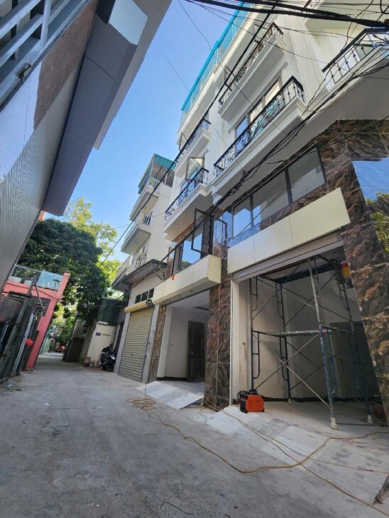 Bán nhà Hoàng Liệt Hoàng Mai 40m2 5 tầng ô tô vào nhà, KD đỉnh từ 5.8 tỉ 0844444453