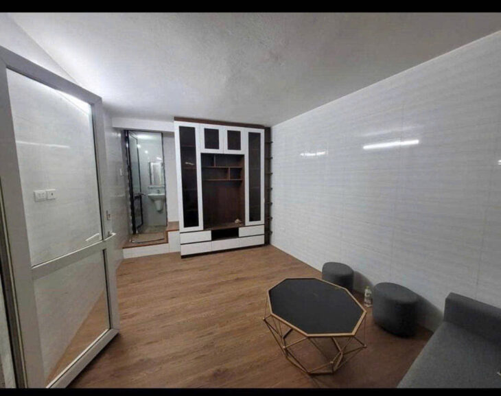 Bán Gấp Nhà Kim Mã, Ba Đình khu trung tâm, 3 Tầng, Ở Ngay, Giá 4 Tỷ