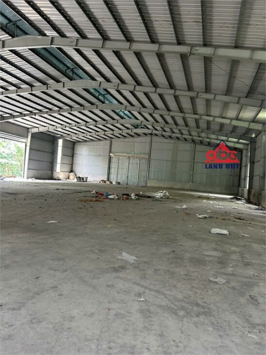 XT447 nhà xưởng độc lập khuôn viên cán nền bê tông, cho thuê lâu dài SX đa ngành